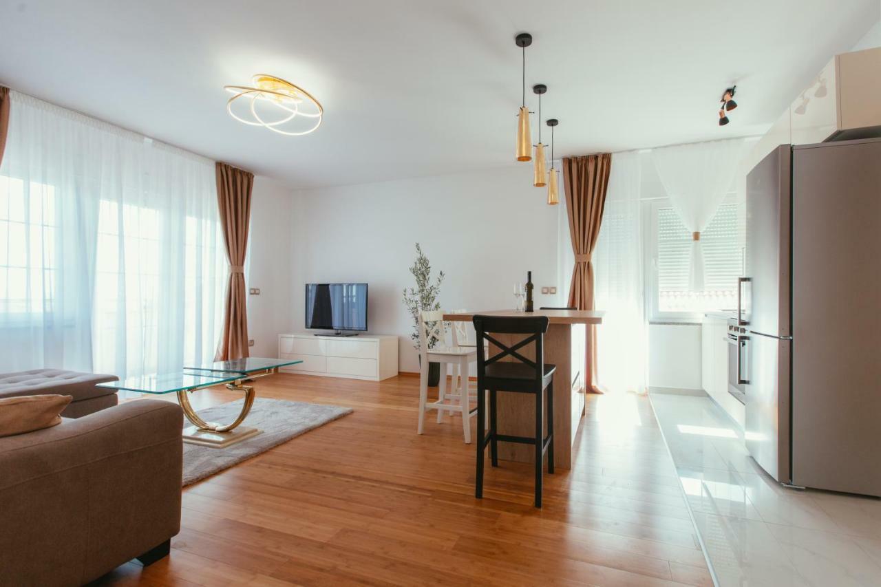 Appartement Maslina & Lavanda à Podstrana Extérieur photo